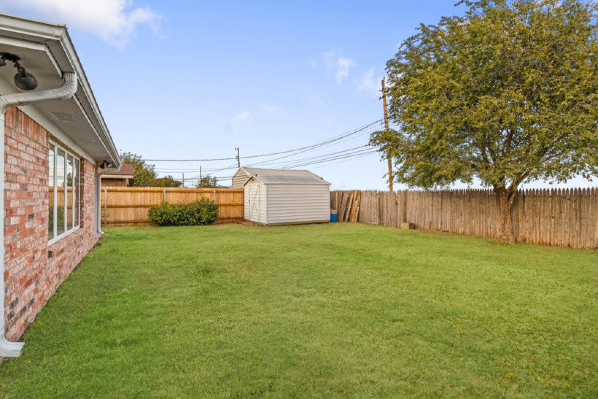 1201 Sagebrush Rd, Dalhart, Texas 79022, 3 Bedrooms Bedrooms, ,1 BathroomBathrooms,Single Family Home,Active Listings,Sagebrush Rd,1136