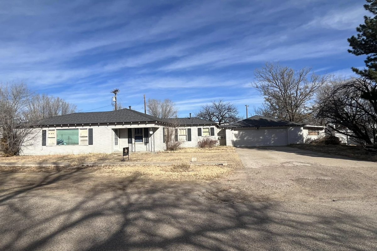 108 Ave A, Dalhart, Texas 79022, 3 Bedrooms Bedrooms, ,2 BathroomsBathrooms,Single Family Home,Active Listings,Ave A,1139