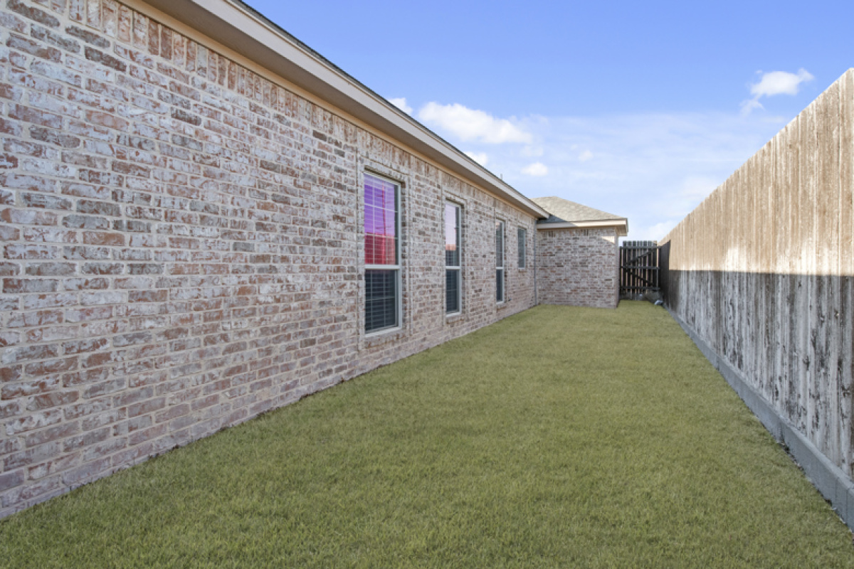 3 Canyon View Dr, Dalhart, Texas 79022, 3 Bedrooms Bedrooms, ,2 BathroomsBathrooms,Single Family Home,Active Listings,Canyon View Dr,1149