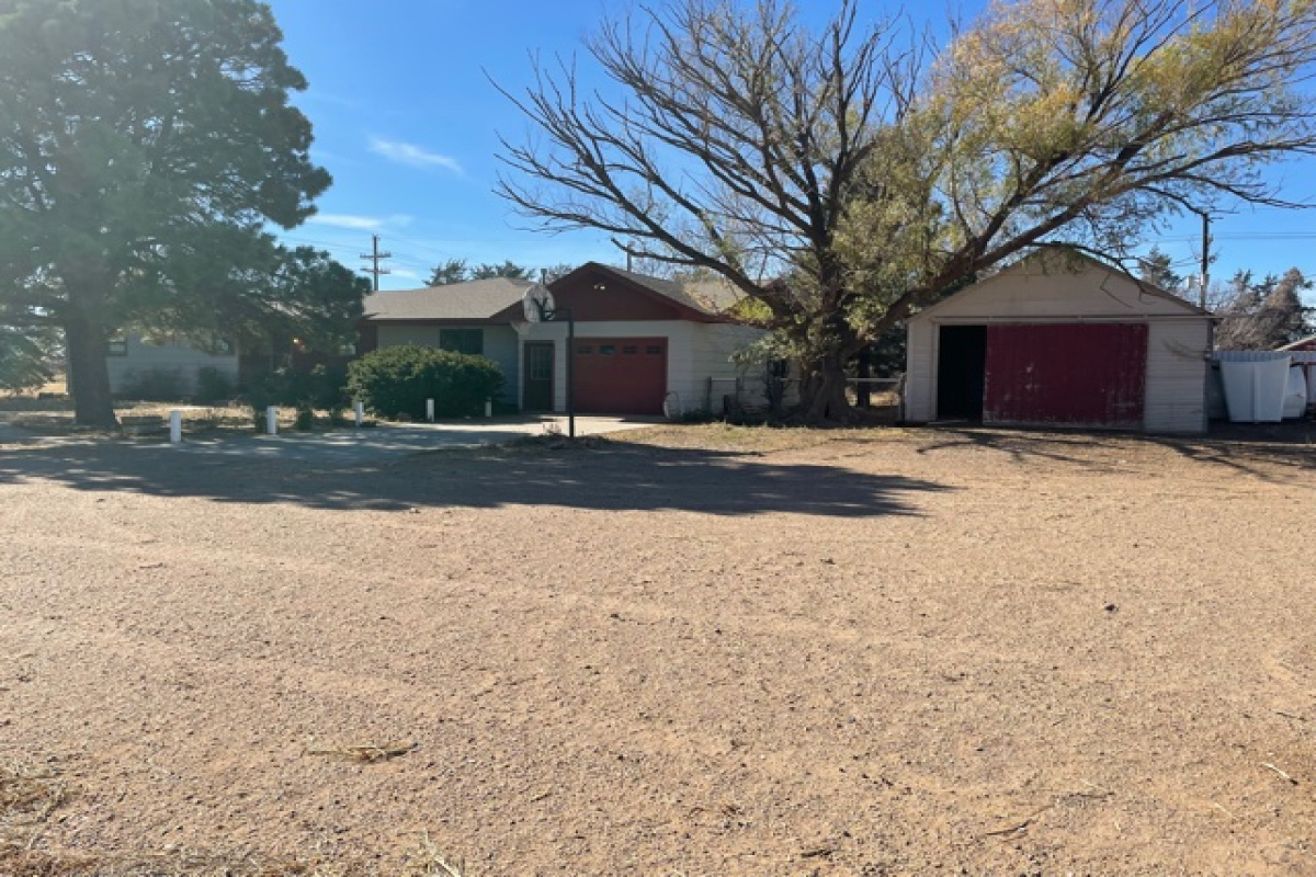 4055 County Road K, Hartley, Texas 79044, 5 Bedrooms Bedrooms, ,4 BathroomsBathrooms,Single Family Home,Sold Listings,County Road K,1048