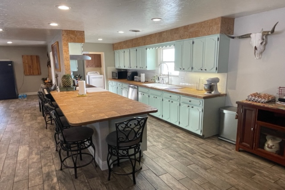 3020 Canyon Trail, Dalhart, Texas 79022, 3 Bedrooms Bedrooms, ,1.75 BathroomsBathrooms,Single Family Home,Sold Listings,Canyon Trail,1056